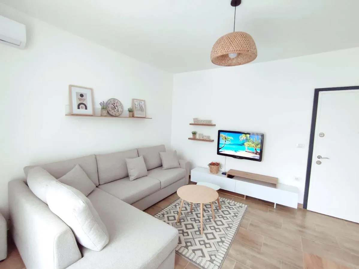 Saeri'S Stylish Apartment Shengjin